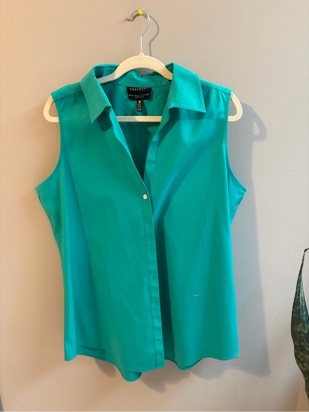 Foxcroft Sleeveless Collared Button-Front Blouse - Teal Green
#0011